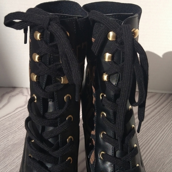 Guess grows ankle heel boots lace-up Size 10 - Picture 13 of 15